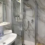 ホテル フォンテ ボイオラ シルミオーネ